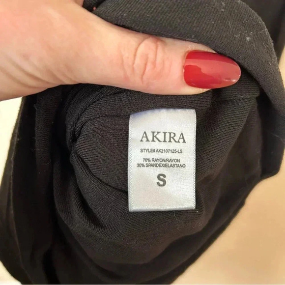 Akira Women’s Black Bodycon Back Cutout Short Sleeve Mini Dress Size Small - Picture 4 of 5